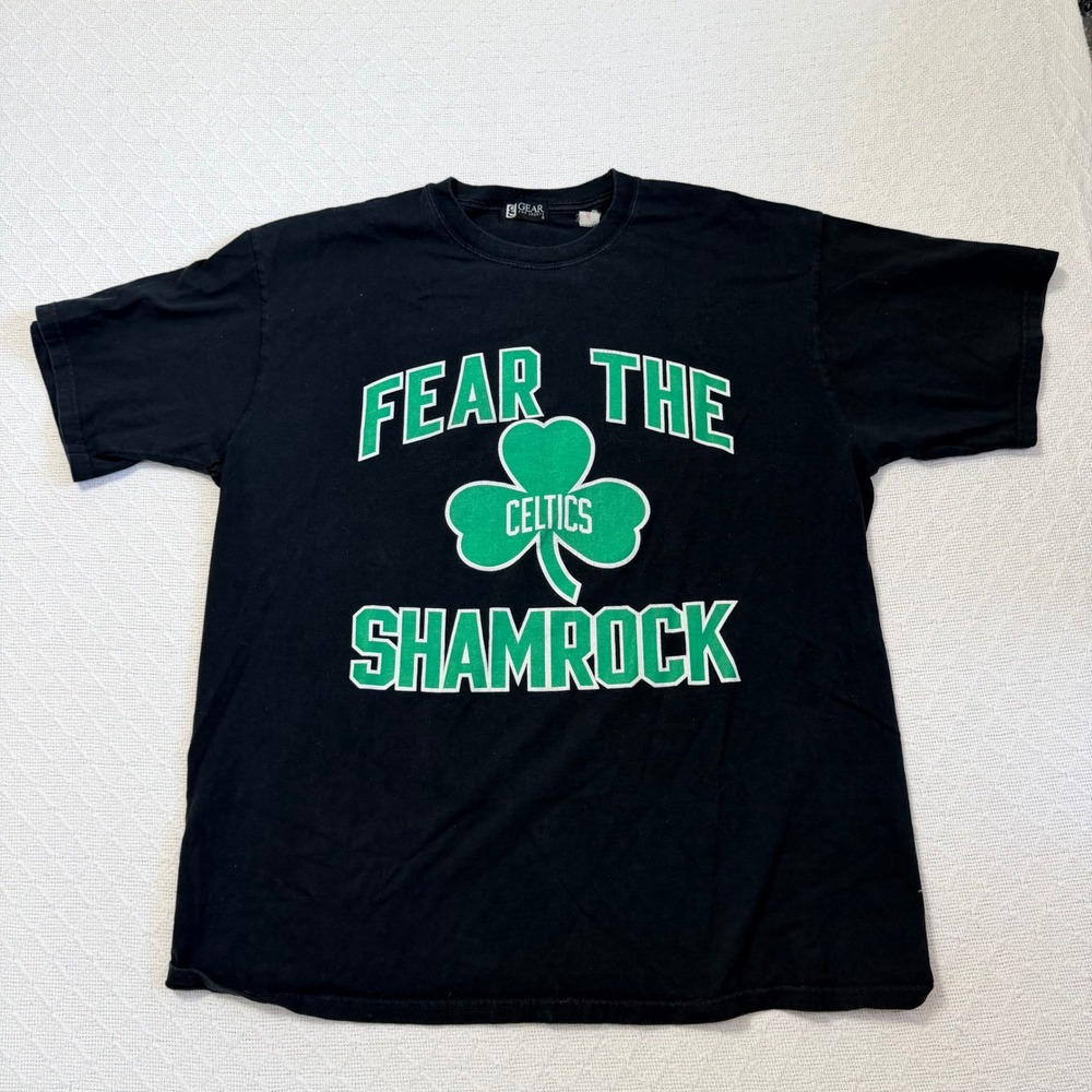 Gear For Sports Boston Celtics Fear The Shamrock Black Graphic T-Shirt XL